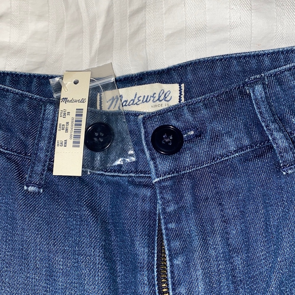 High waited wide legged trouser jeans